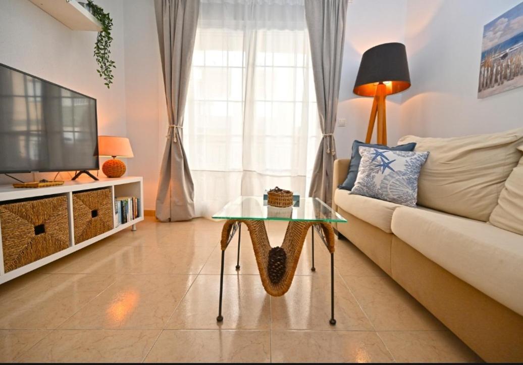 Beach Apartment Torrevieja Exterior photo